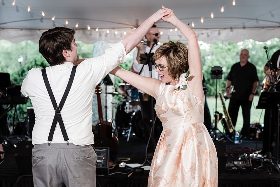Groom and mom choreographed dance Ravenswood Mansion