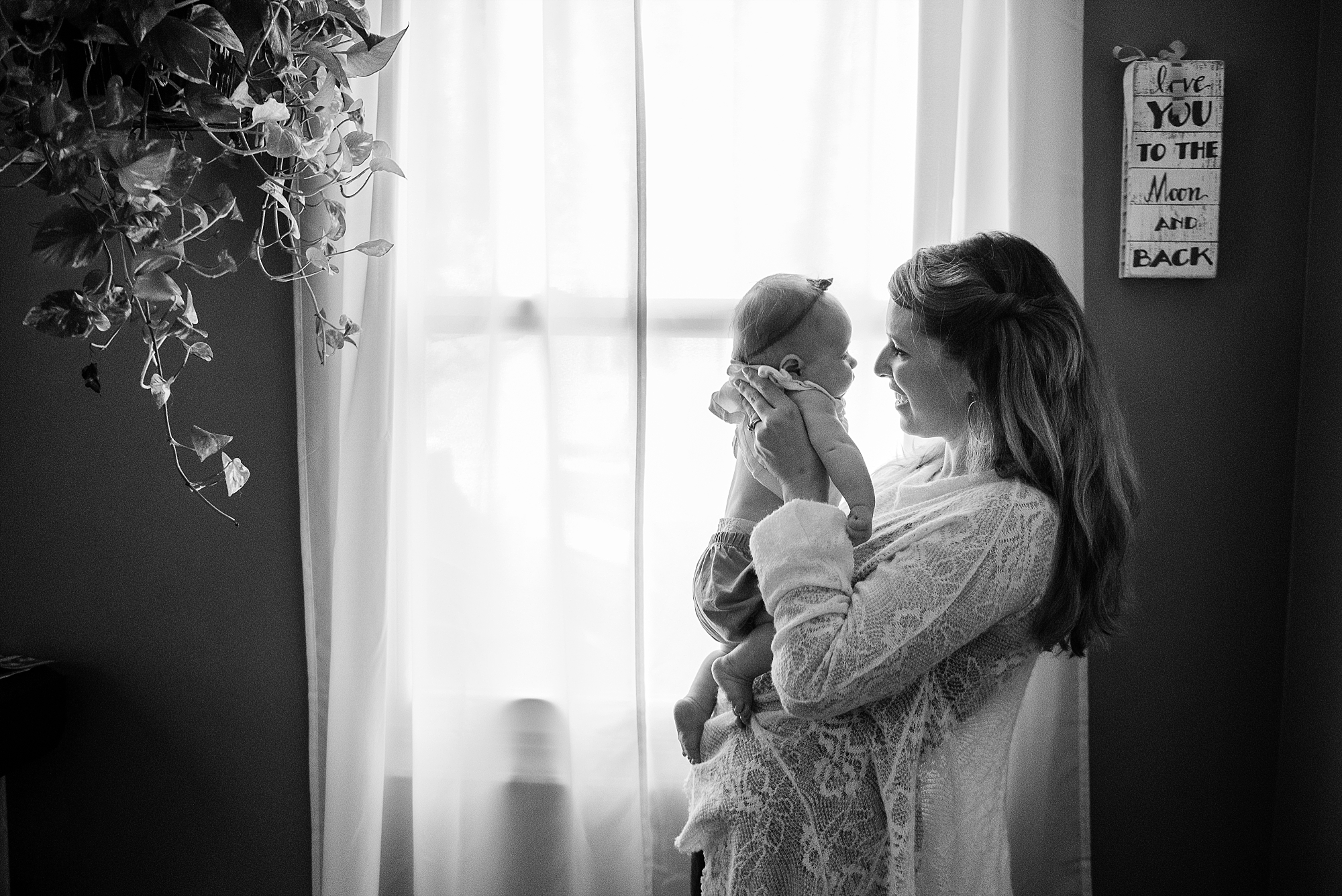 indoor lifestyle family photography session